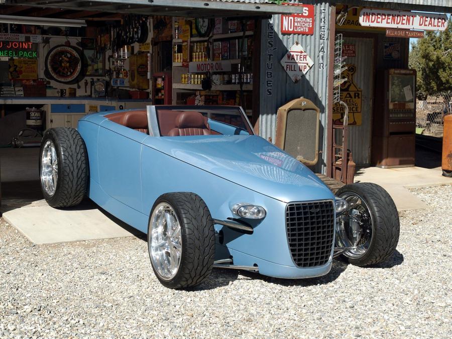  Volvo Caresto V8 Speedster 2006 года  (фото 12 из 29)
